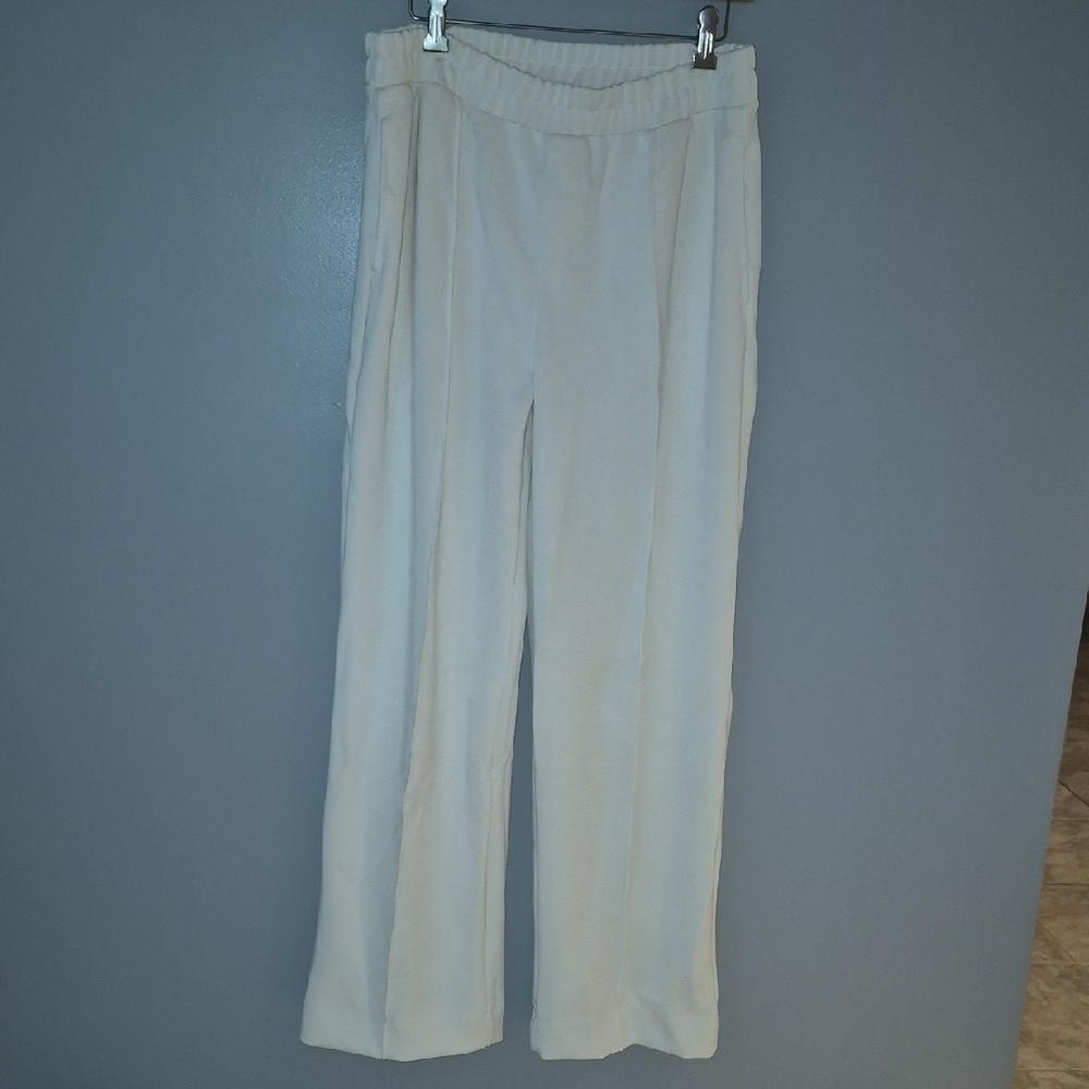 A New Day From TARGET Nwot Medium Cream Women's Pants
